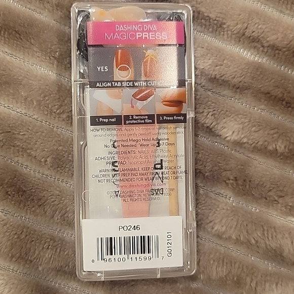 Dashing Diva Halloween Edition MagicPress Long Nails - Picture 2 of 3